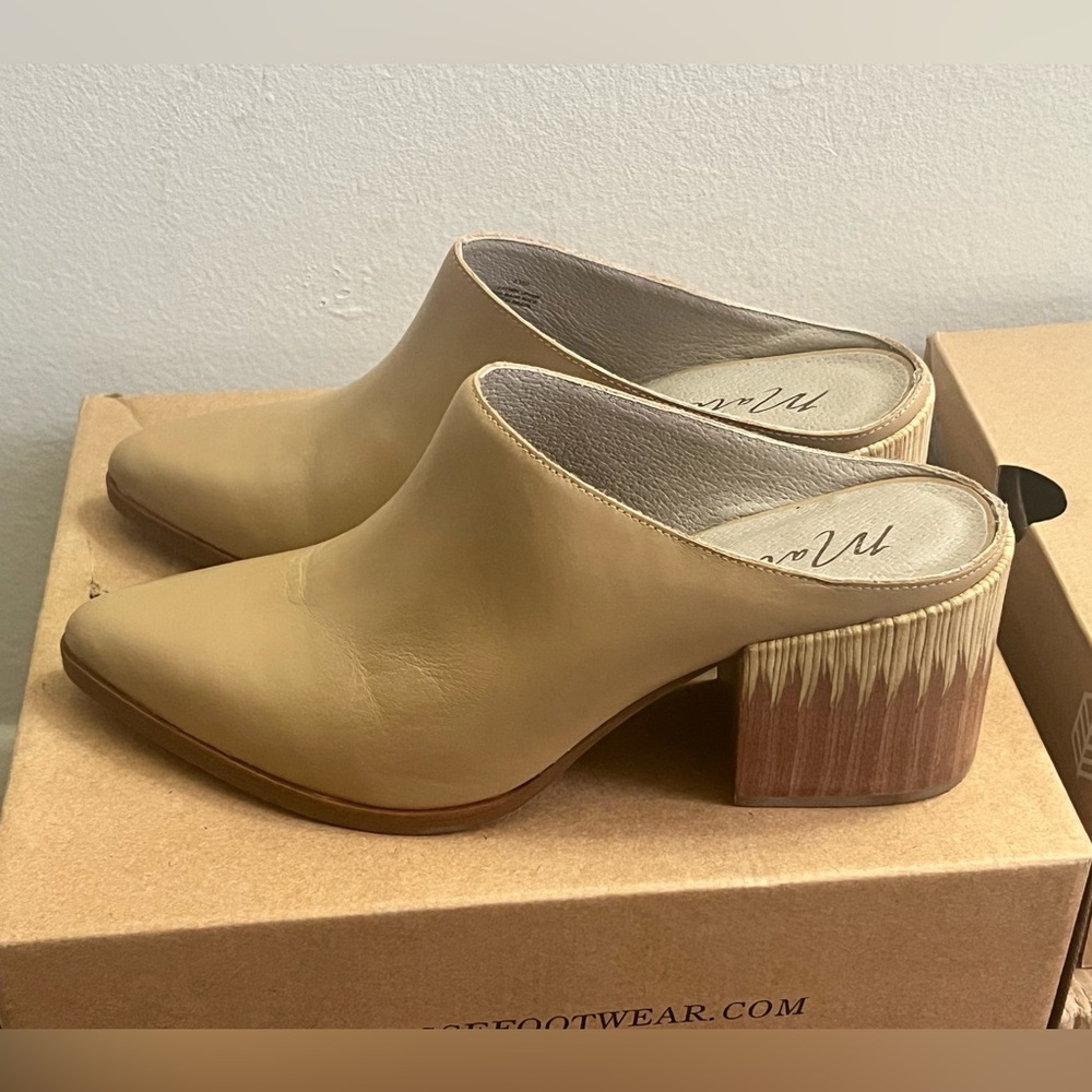 Matisse Camel Block Heel Mules